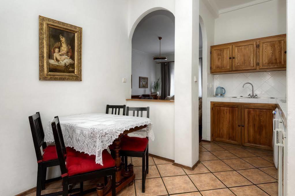 Apartment Konvikt Прага Екстер'єр фото